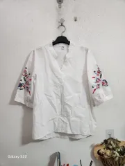 刺繍ブラウス 白のサムネイル