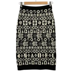 美品 19B CHANEL シャネル ココネージュ カシミヤ ニットスカート P62261 サイズ34 ブラック×ホワイト レディース 古着 中古 USEDのサムネイル