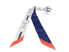 GUCCI スカーフ ツイリー 超美品 三越購入 - メルカリ