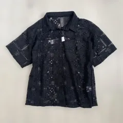 パッチワーク風 クロシェレース ハーフスリーブシャツ　ブラックのサムネイル