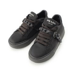 PRADA プラダ スタッズ付き ブラック 厚底 スニーカー 35 - メルカリ