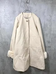 美品 tocco closet トッコクローゼット 186-178022 ２ＷＡＹファー付きビジュー装飾ノーカラーフレア コート sizeM/アイボリー ◆■レディースのサムネイル