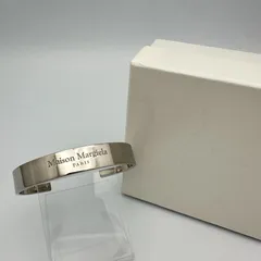 【新品・未使用】Maison Margiela メゾン マルジェラ カフ ブレスレット ワイドバングル MAM-SM1UY0081-SV0158951-05のサムネイル
