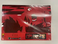 【TAKA112-45】◇未開封 バンプレスト 「傷物語」のキスショット・アセロラ オリオン・ハートアンダーブレードが描かれた赤い背景の ポスターのサムネイル