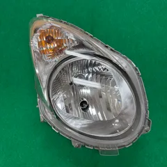 スズキ SUZUKI アルト HA25 HA35 純正 右 ヘッドライト STANLEY P8737のサムネイル