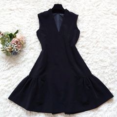 美品 FOXEY NEW YORK フォクシーニューヨーク Vネック 切替フリル