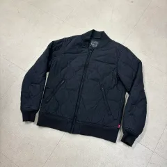 リーバイス赤タブ キルティング ジャケットのサムネイル
