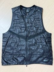 レア NIKE ナイキ ispa ベスト Vaundy 勢喜遊 ロゴ刺繍 M相当 - メルカリ