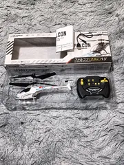 エアフォースRCシリーズ　屋内専用　ファルコン　ヘリ　2.5CH　ヘリコプター　ラジコン　ドクターヘリ　白　トーシン産業のサムネイル