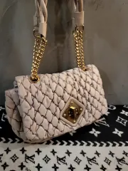 正規品 モスキーノ マテラッセ ショルダーバッグのサムネイル