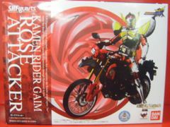 반다이 SHFiguarts 가면 라이더 갑옷(가임) 로즈 어택커