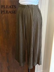 PLEATS PLEASE ボリューム プリーツ 変形サルエルワイドパンツ - メルカリ