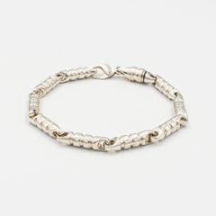 ティファニー ツイスト オーバル リンク ブレスレット 20.7cm シルバー