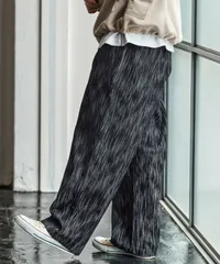 新品未使用 CAMBIO カンビオ  [Pre-order available from mid- to late October] Denim Jacquard Wide Straight Pants ブラック Sサイズ 管理番号：235A-3245のサムネイル