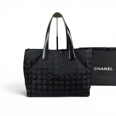 CHANEL シャネル　ニュートラベルライン　トートバッグ　トートMM ブラック　黒　ナイロンキャンバス　肩掛けのサムネイル