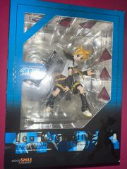 グッドスマイルカンパニー 鏡音レン 1/8スケール フィギュア - メルカリ