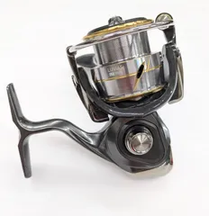 （1)【中古品】ダイワ ルビアスＬＴ 3000  ①のサムネイル