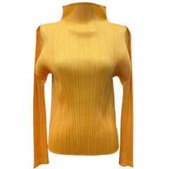 SALEPLEATS PLEASE プリーツプリーズグラデーショントップス SALEPLEATS PLEASE プリーツプリーズグラデーショントップス - メルカリ