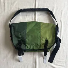 希少　～00s　archive　TIMBUK2　ティンバック　ワンショルダーバッグ　メッセンジャー　レアカラー　濃淡グリーン　配色切替　ロゴ刺繍　斜め掛け　テック　Y2K　C-BOY　平成レトロ　color switching messenger bagのサムネイル