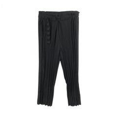 me ISSEY MIYAKE Belted Pleated Pants