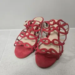 新品) Vince Camuto (ヴィンス) レッド スウェード ストラップ トゥー ヒール サンダル 7のサムネイル