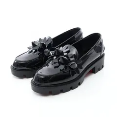 Christian Louboutin クリスチャンルブタン Daisy Spikes ローファーのサムネイル