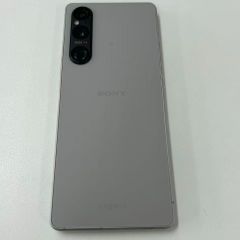 美品‼︎一眼レフのノウハウを注ぎ込んだ逸品‼︎】XPERIA 5 IV Black