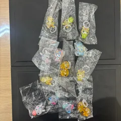 平成ファンシーキャラクターズ　ジュエルペット　めじるし　チャーム ガチャポン　ガチャガチャ　おもちゃ 玩具 　なっとう　サフィーエンジェラ　フワフワらびちゃん　まとめ売り　13個　おまとめ　セットのサムネイル