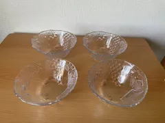 【4点セット】昭和レトロ 葡萄模様 厚手クリアガラス中鉢 デザート・サラダボウル