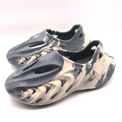 yeezy form RNR 28.5 ミックスクリームクレイ - メルカリ