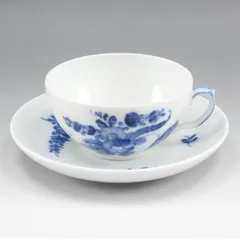 【Royal Copenhagen】ロイヤルコペンハーゲン ブル―フラワー カーブ カップ＆ソーサー _ 食器のサムネイル