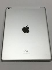 iPad 第8世代 32GB シルバー SIMフリー - メルカリ
