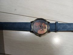 AKTEO 腕時計 城と箒の デザイン - メルカリ