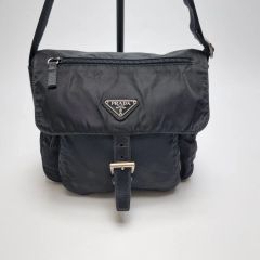 Prada 極美品 ネイビー ナイロン ショルダーバッグ メッセンジャー