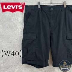 P010【Levi Strauss & Co】ブラック カーゴショーツ〔40〕のサムネイル