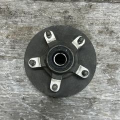 ホンダ ズーマー 変換4穴 ホイールハブ 本体 - メルカリ