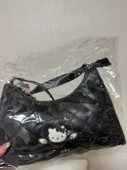 スピンズ スピンズ HELLO KITTY バッグ hello kittyバッグ