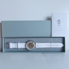 極美品公式LOBOR(ロバー)ホワイト腕時計のサムネイル