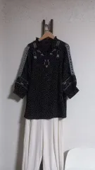 ブラック ドット柄 袖 刺繍ブラウス 77のサムネイル