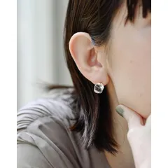 ハリオランプワークファクトリー HARIO Lampwork Factory ガラス ピアス イヤリング フロート 透明 おしゃれ 小ぶり かわいい シンプル ガラスアクセサリー ギフト プレゼント HAA-FT-P/E Hl009のサムネイル