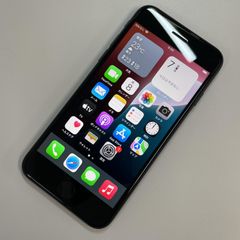 iPhone SE3 128GB (UQ)ミッドナイト黒 - メルカリ