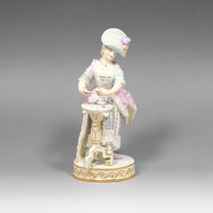 マイセン アンティーク フィギュア パリの物売りシリーズ 魚売りの少女