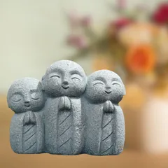 【良品CUORA】お地蔵さん 置物 可愛い 仏像 オジゾウサン オキモノ 石オブジェ ミニ 可愛い 御影石 地蔵菩薩 お地蔵様 癒し 仏像 石 守り神 お地蔵さまオブジェ(平和鳥 片手合唱) [平和鳥　片手合唱]のサムネイル