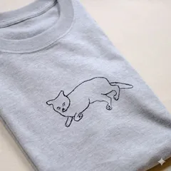 リラックス猫/刺繍Tシャツのサムネイル