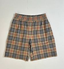 美品 BURBERRY バーバリー ハーフパンツ ノバチェック サイドライン