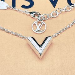 ◇ルイヴィトン◇新品仕上済 LOUIS VUITTON M63197 エセンシャルV