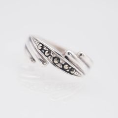 IOSSELLIANI イオッセリアーニ リング 約10号 シルバー 指輪 - メルカリ