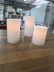 【本体美品】IKEA LEDブロックキャンドル 3個セット ÄDELLÖVTRÄD　箱なしのサムネイル