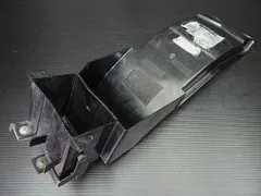 バリオス 1994年 ZR250A リアインナーフェンダー Kawasaki カワサキ パーツ KA-AG-036のサムネイル