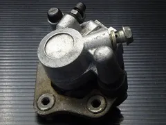 バリオス 1993年 ZR250A リアブレーキキャリパー Kawasaki カワサキ パーツ KA-AH-015のサムネイル